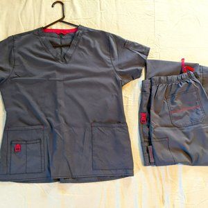 Carhartt Women's Cross-Flex Boot Cut Cargo Scrubs